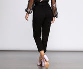 Pantalon paperbag noué et fuselé